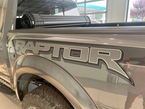 Used 2018 Ford F150 Raptor w/ Equipment Group 802A Luxury AWD/4WD image 31