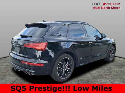 Used 2024 Audi SQ5 Prestige w/ Prestige Package image 7