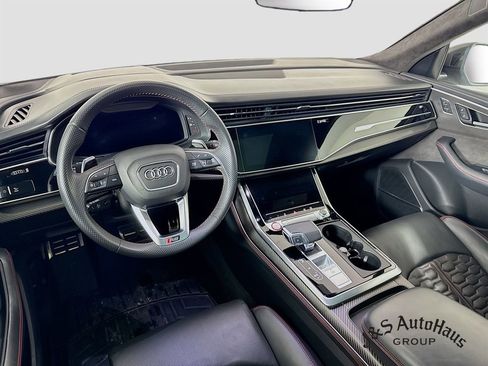 Used 2020 Audi RS Q8 w/ Carbon Optic Package image 30