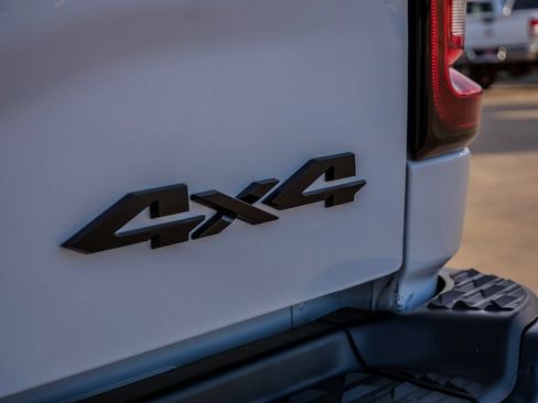 New 2026 RAM 3500 Tradesman AWD/4WD image 70