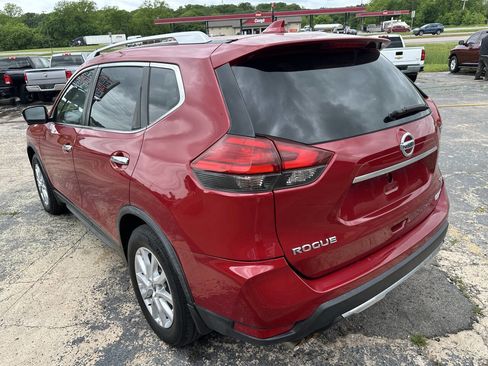 Used 2017 Nissan Rogue SV w/ SV Premium Package FWD image 7