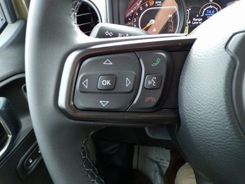 New 2026 Jeep Gladiator Willys image 16