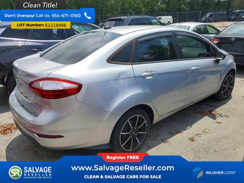 Used 2017 Ford Fiesta SE FWD image 4