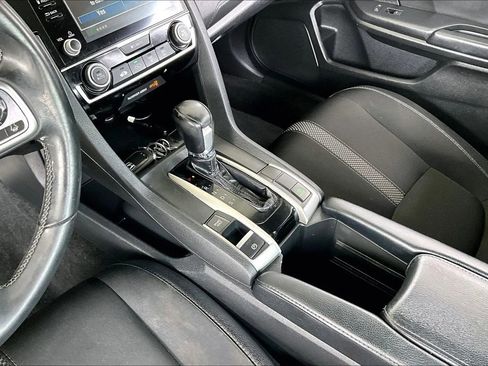 Used 2020 Honda Civic Sport image 15
