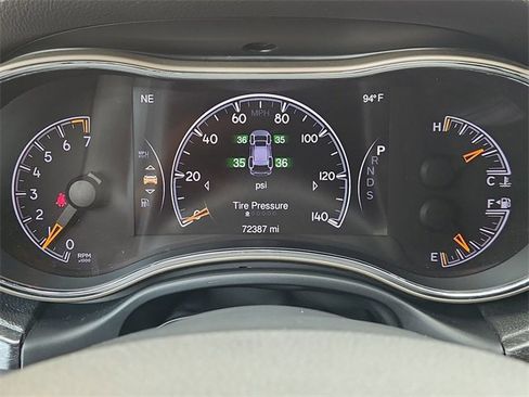 Used 2014 Jeep Grand Cherokee Laredo w/ Security & Convenience Group image 12