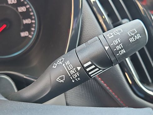 Used 2022 Chevrolet Equinox RS w/ LPO, Floor Liner Package image 24