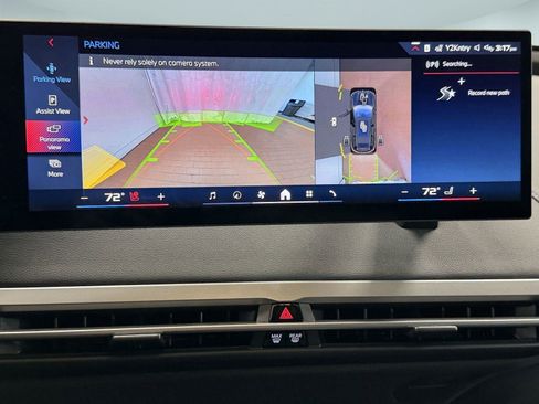 Used 2025 BMW iX M60 image 28