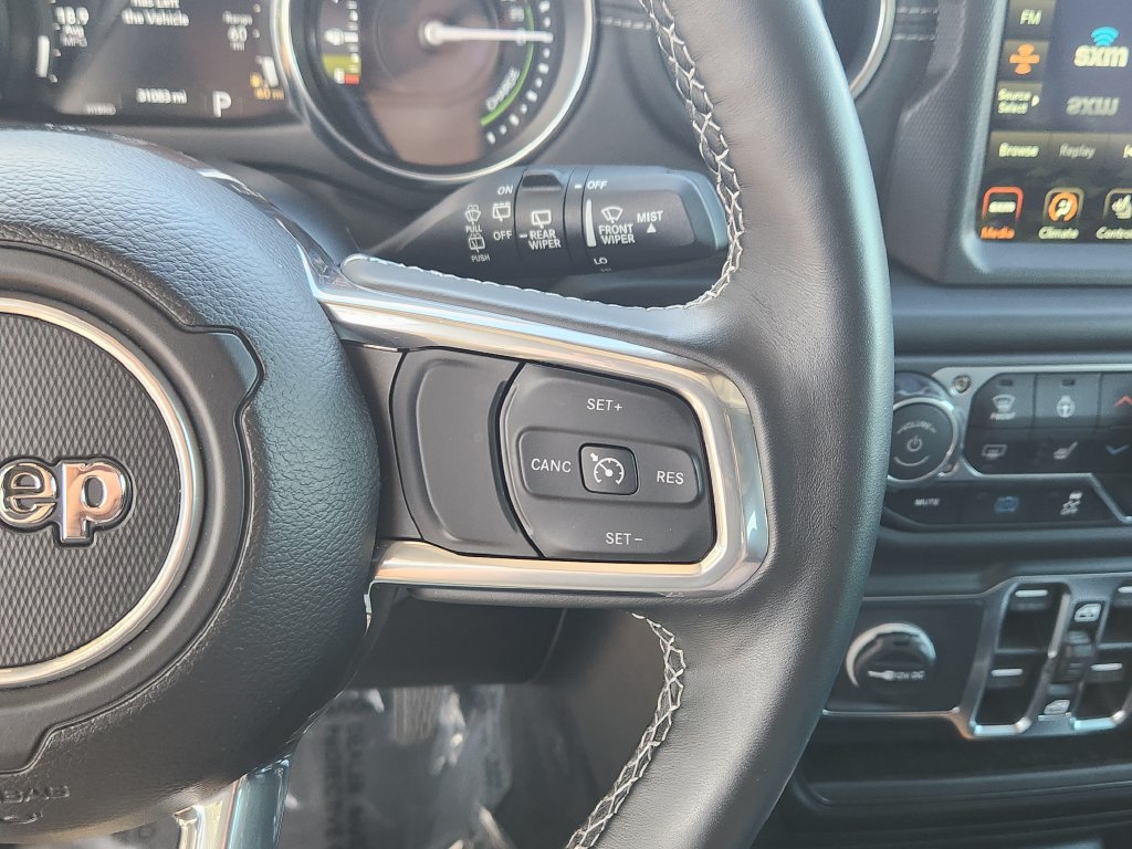 Used 2023 Jeep Wrangler Unlimited Sahara w/ Cold Weather Group AWD/4WD image 18