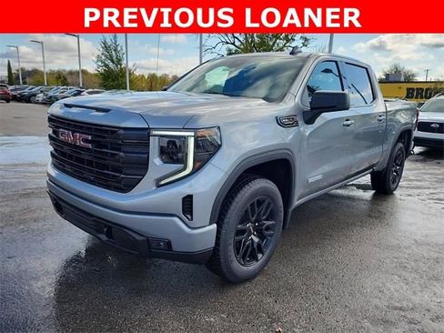 New 2026 GMC Sierra 1500 Elevation image 8