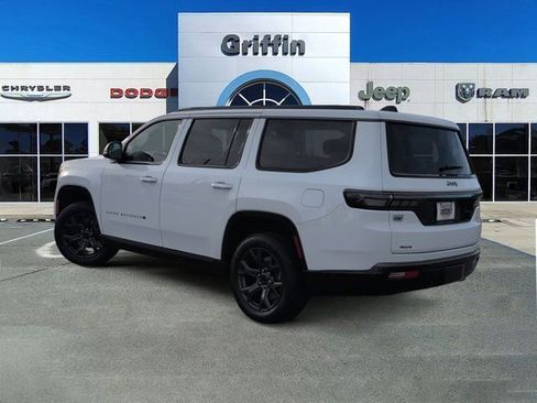 New 2026 Jeep Grand Wagoneer Limited w/ Premium Group II image 9