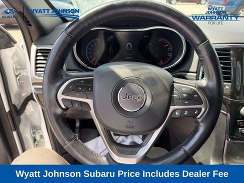 Used 2021 Jeep Grand Cherokee Limited w/ Premium Lighting Group AWD/4WD image 23