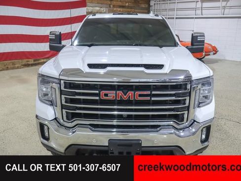 Used 2022 GMC Sierra 2500 SLT w/ SLT Premium Package AWD/4WD image 2