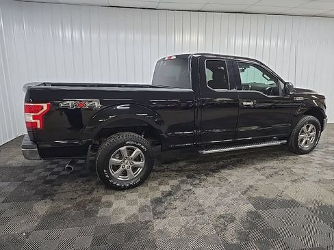 Used 2018 Ford F150 XLT w/ Equipment Group 302A Luxury AWD/4WD image 3