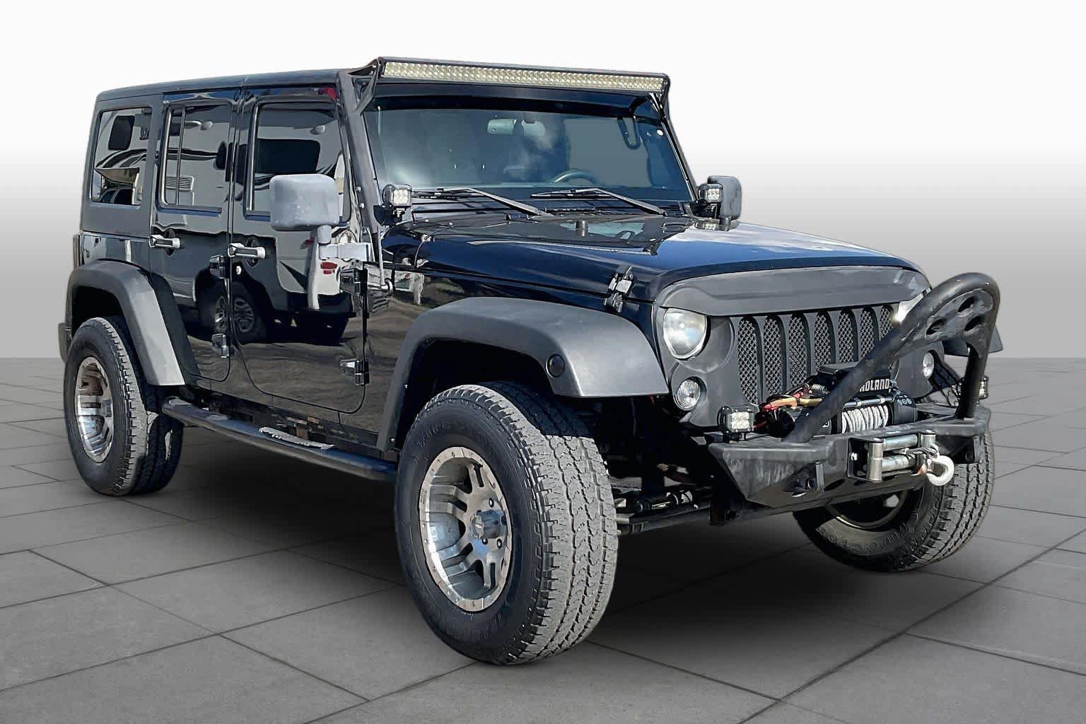 Used 2015 Jeep Wrangler Unlimited Sport AWD/4WD image 3