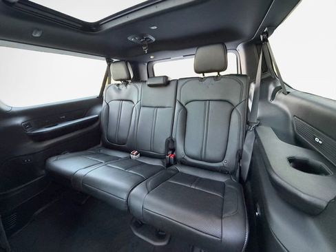 New 2026 Jeep Grand Wagoneer L Limited AWD/4WD image 30