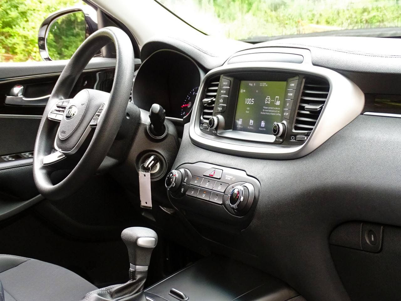 Used 2020 Kia Sorento LX FWD image 41