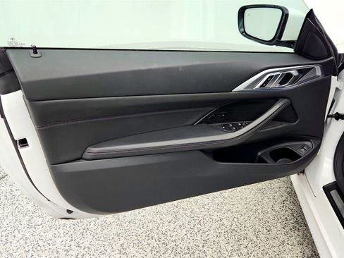 Used 2025 BMW 430i Convertible image 11