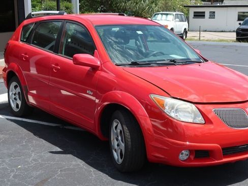 Used 2005 Pontiac Vibe w/ Power Group Value Package FWD image 3