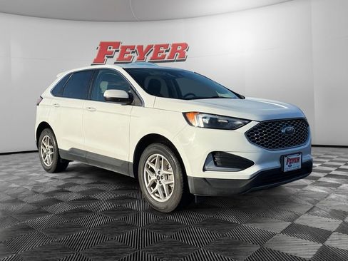 Used 2024 Ford Edge SEL image 7