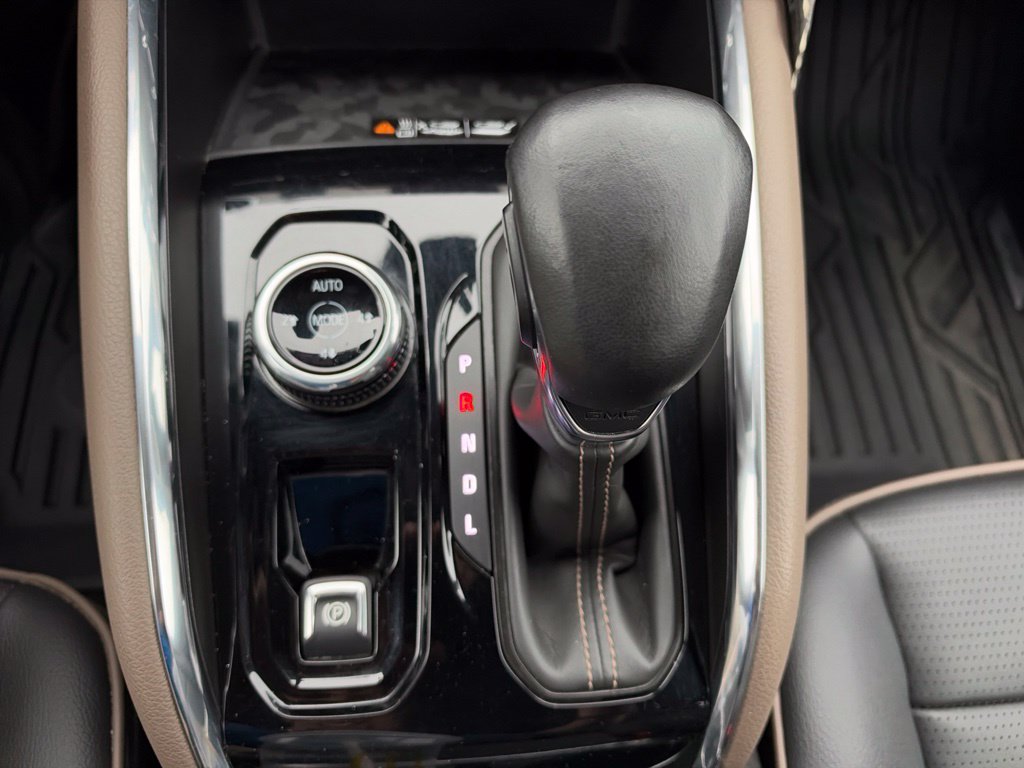 Used 2023 GMC Canyon Denali AWD/4WD image 19