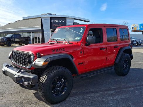Used 2024 Jeep Wrangler Unlimited Sport image 3
