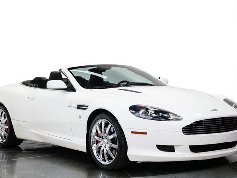 Used 2008 Aston Martin DB9 Volante RWD image 49