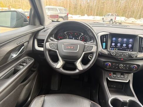 Certified 2018 GMC Terrain SLT w/ Preferred Package image 13