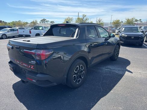 Used 2023 Hyundai Santa Cruz SEL Premium image 7