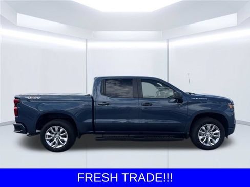 Used 2024 Chevrolet Silverado 1500 Custom AWD/4WD image 8