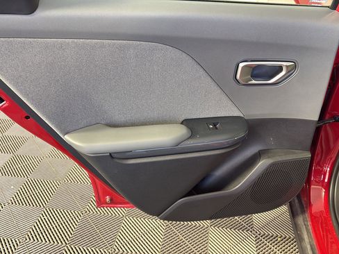 Used 2025 Kia K4 EX image 22
