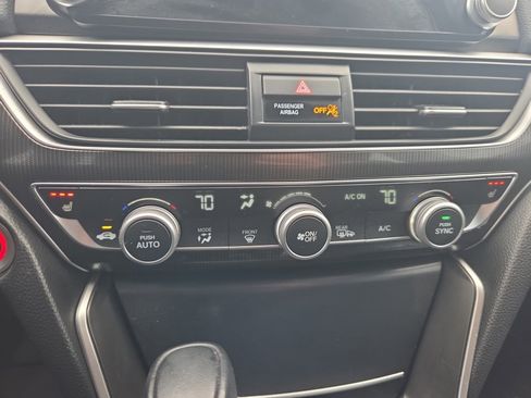 Certified 2022 Honda Accord Sport Special Edition image 18