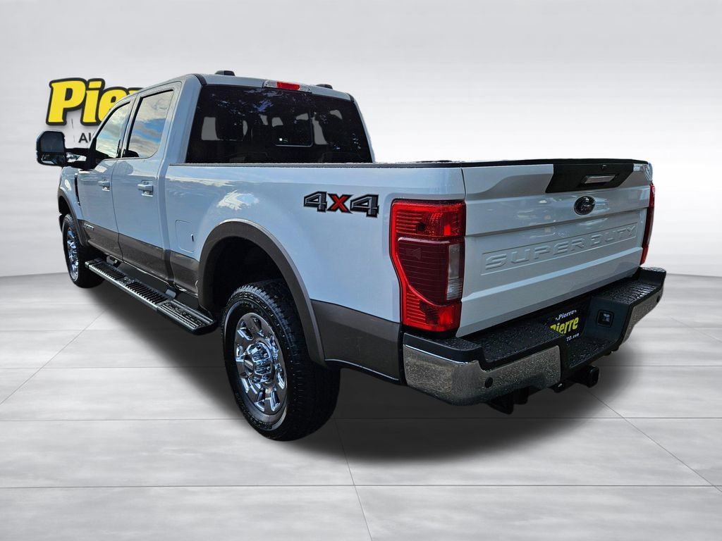 Used 2022 Ford F250 Lariat w/ Lariat Value Package AWD/4WD image 3
