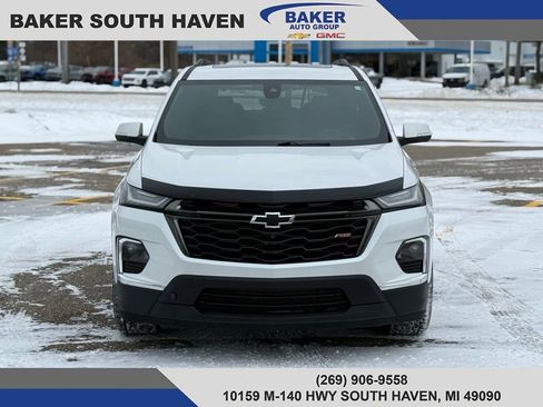 Used 2022 Chevrolet Traverse RS w/ LPO, Floor Liner Package image 2