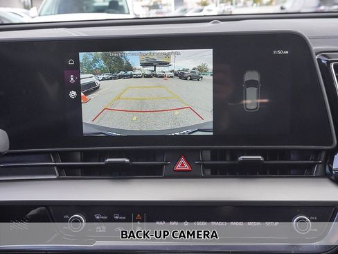 Used 2023 Kia Sportage EX image 6