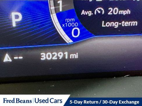 Used 2023 Volkswagen Taos SE w/ Panoramic Sunroof Package AWD/4WD image 13