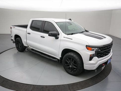 Used 2023 Chevrolet Silverado 1500 Custom w/ Rally Edition AWD/4WD image 2