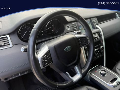 Used 2019 Land Rover Discovery Sport HSE image 17