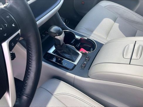 Used 2018 Toyota Highlander Limited AWD/4WD image 22