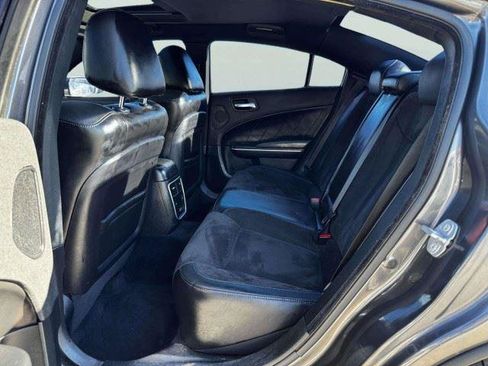 Used 2018 Dodge Charger GT AWD/4WD image 36