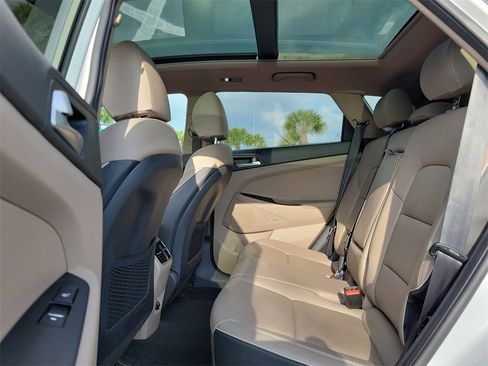 Used 2021 Hyundai Tucson Ultimate w/ Cargo Package image 14