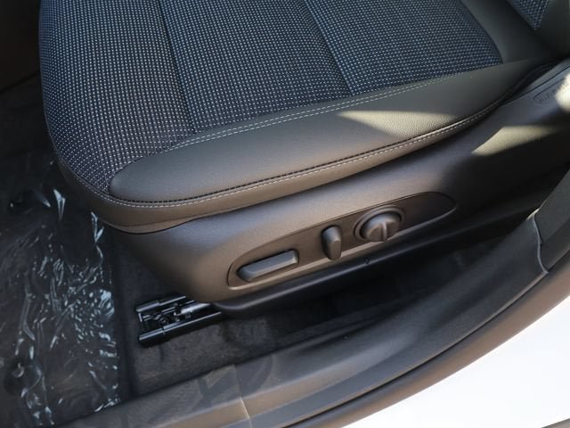 New 2026 Buick Envista Sport Touring w/ Convenience I Package FWD image 14