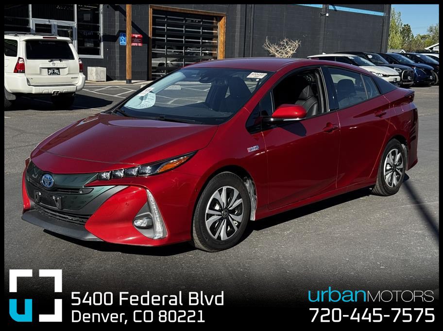 Used 2017 Toyota Prius Prime Advanced FWD image 1