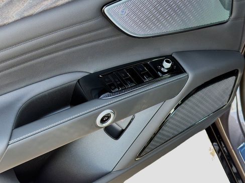 New 2025 Maserati Grecale Modena image 23