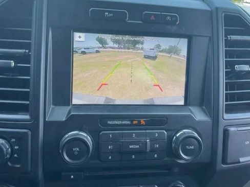 Used 2018 Ford F150 XL w/ Equipment Group 101A Mid AWD/4WD image 13