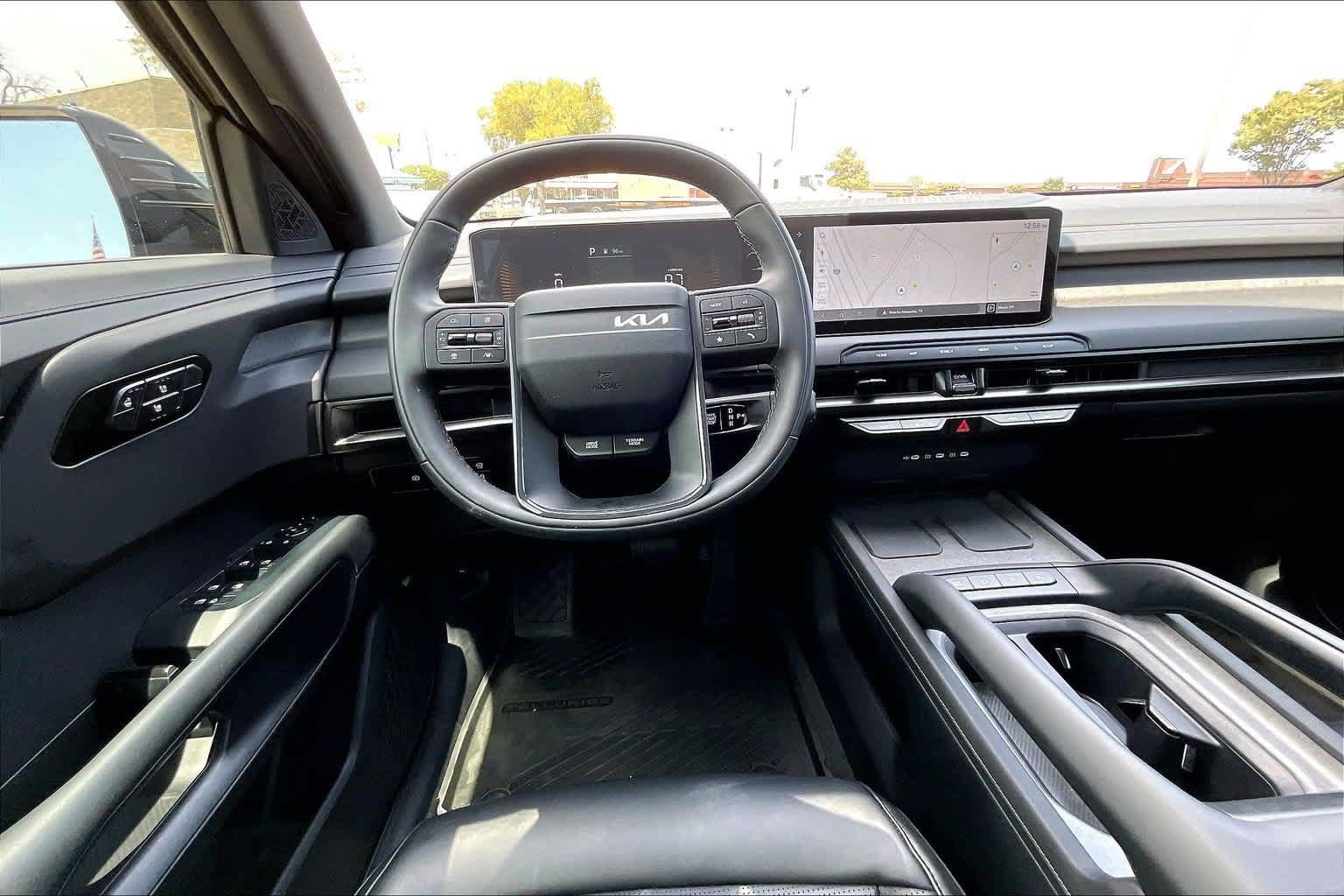 Certified 2027 Kia Telluride EX X-Line w/ Towing Package AWD/4WD image 14