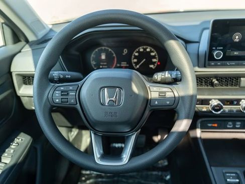Used 2025 Honda CR-V EX image 14