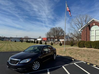 Used 2012 Chrysler 200 Touring w/ Cold Weather Group