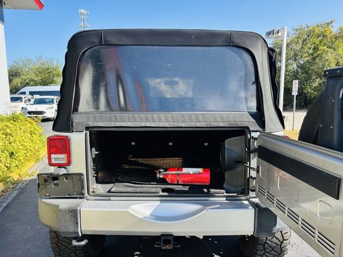 Used 2014 Jeep Wrangler Unlimited Sahara w/ Connectivity Group image 20