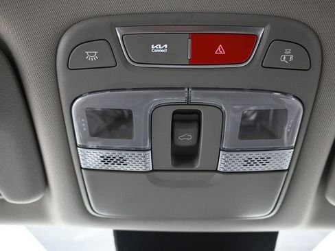 Certified 2024 Kia Telluride S w/ S Sunroof Package AWD/4WD image 39