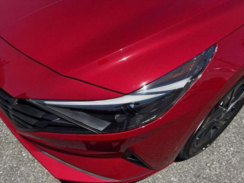 Certified 2023 Hyundai Elantra SEL FWD image 8